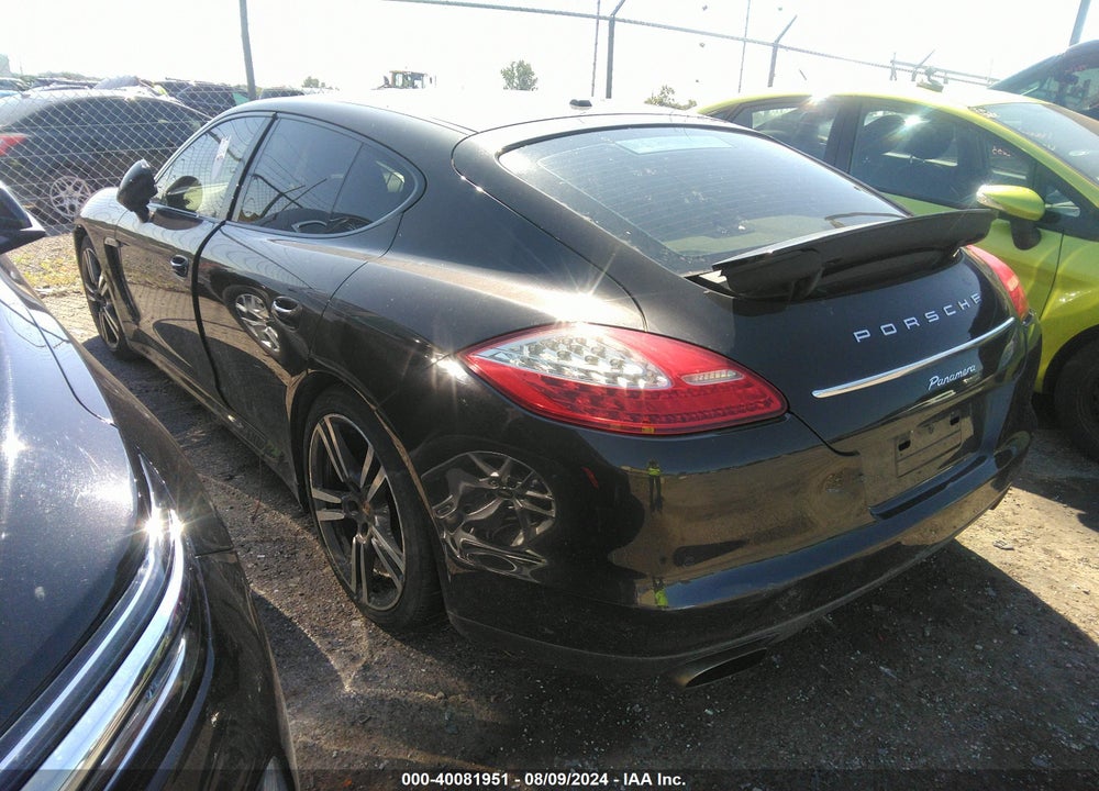 2012 PORSCHE PANAMERA 4 VIN: WP0AA2A78CL071667