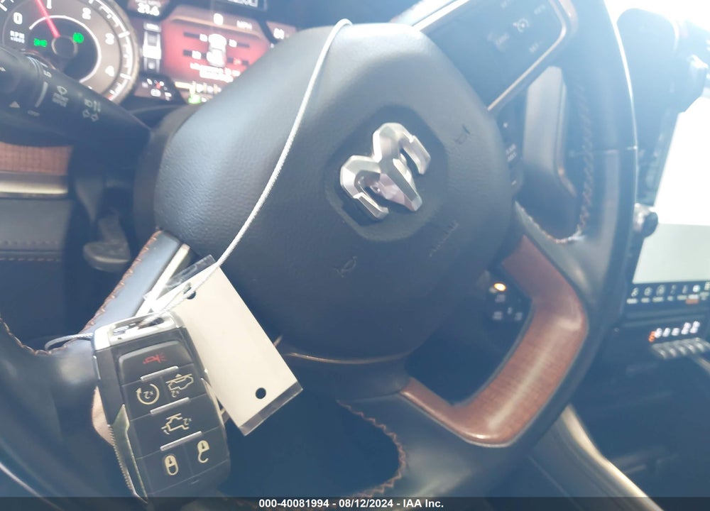 2022 RAM 1500 LIMITED LONGHORN 4X4 5'7 BOX VIN: 1C6SRFKM3NN240565