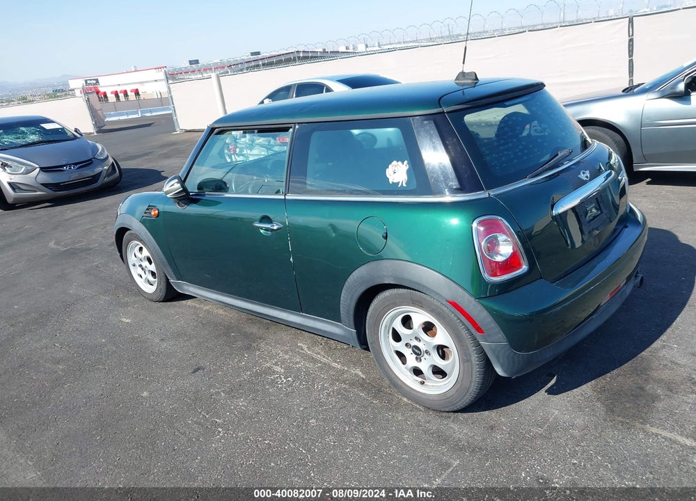 2012 MINI COOPER VIN: WMWSU3C52CT259403