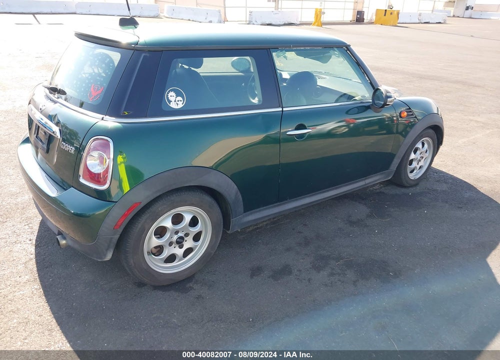 2012 MINI COOPER VIN: WMWSU3C52CT259403