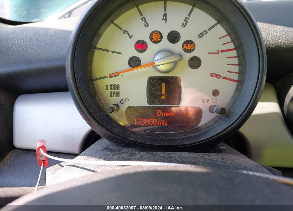 2012 MINI COOPER VIN: WMWSU3C52CT259403