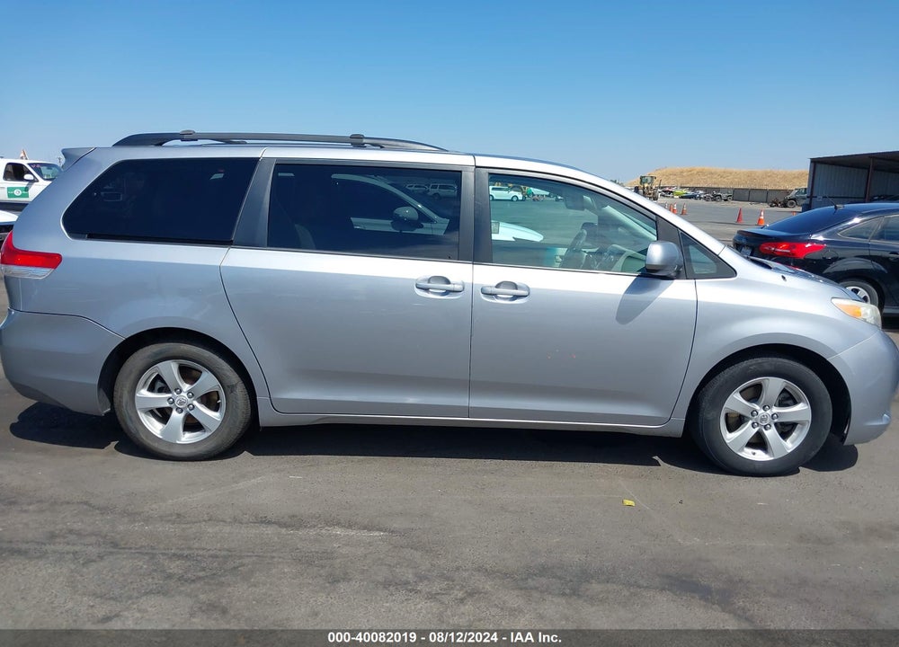 2012 TOYOTA SIENNA LE V6 8 PASSENGER VIN: 5TDKK3DC1CS233640