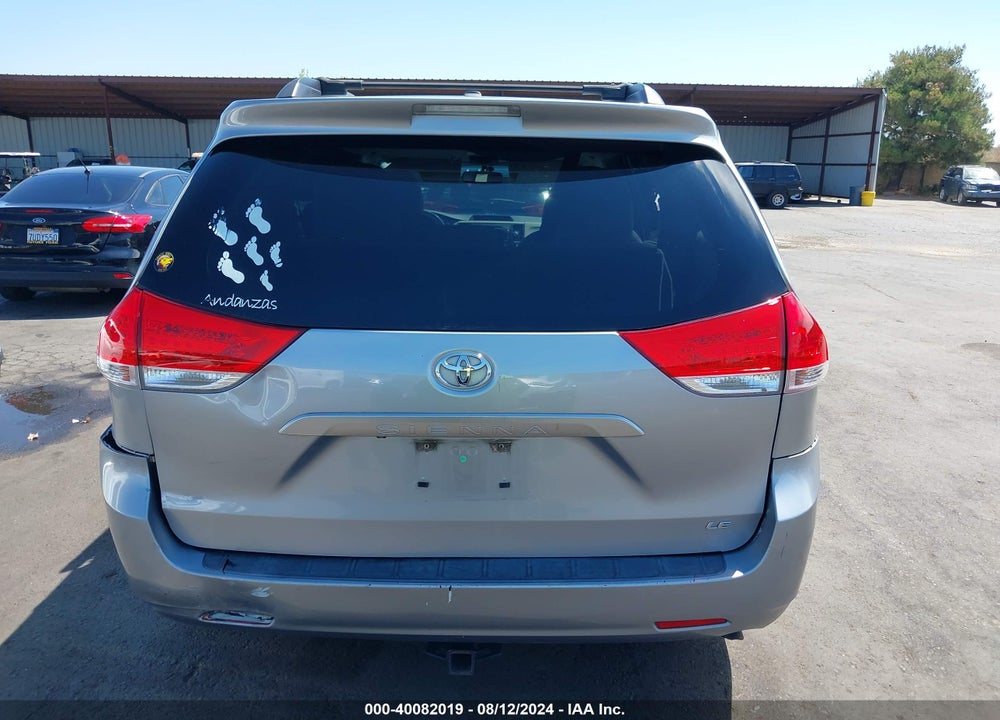 2012 TOYOTA SIENNA LE V6 8 PASSENGER VIN: 5TDKK3DC1CS233640