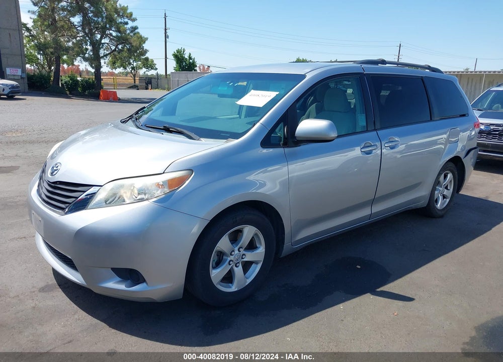 2012 TOYOTA SIENNA LE V6 8 PASSENGER VIN: 5TDKK3DC1CS233640