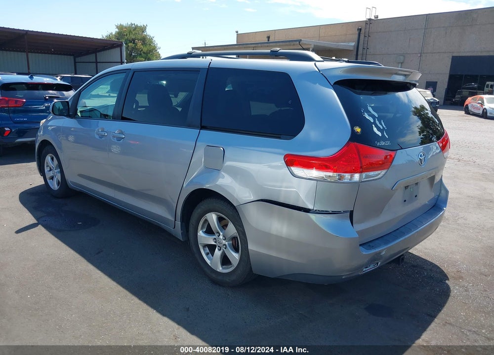 2012 TOYOTA SIENNA LE V6 8 PASSENGER VIN: 5TDKK3DC1CS233640