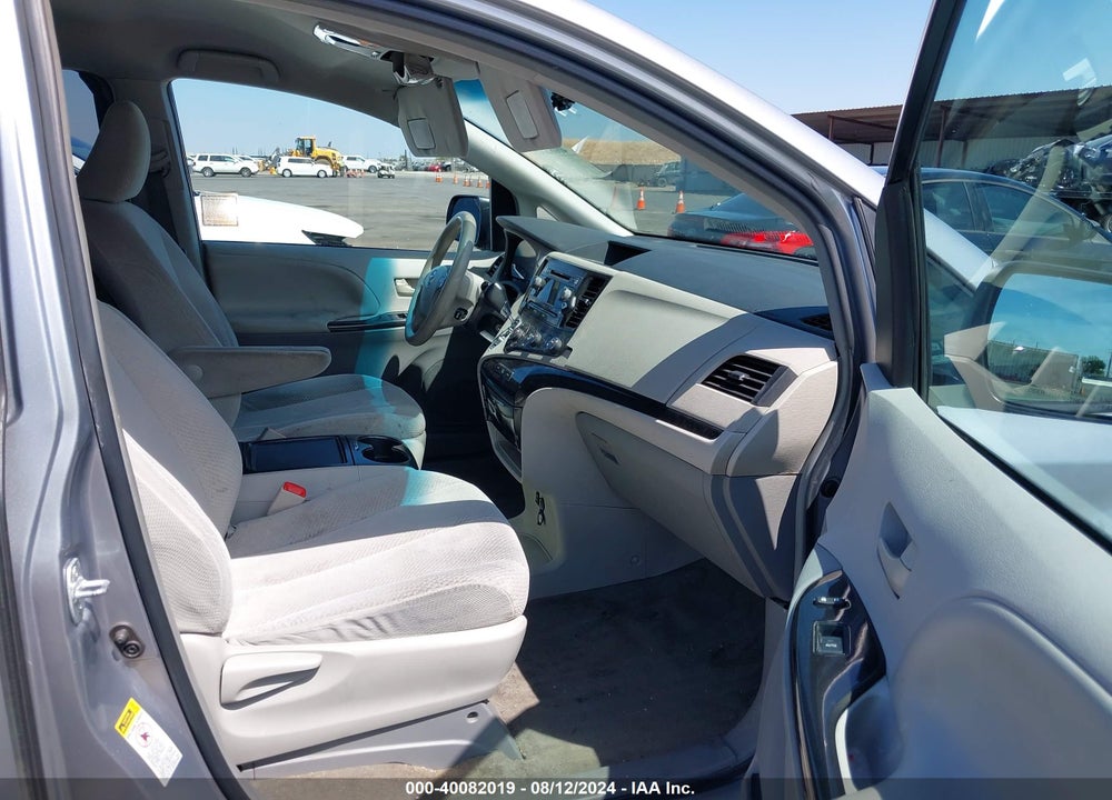 2012 TOYOTA SIENNA LE V6 8 PASSENGER VIN: 5TDKK3DC1CS233640