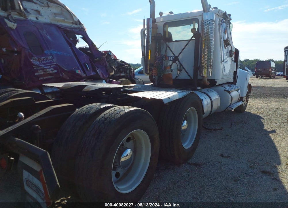 2006 INTERNATIONAL 9900 9900I VIN: 2HSCHSCRX6C198347