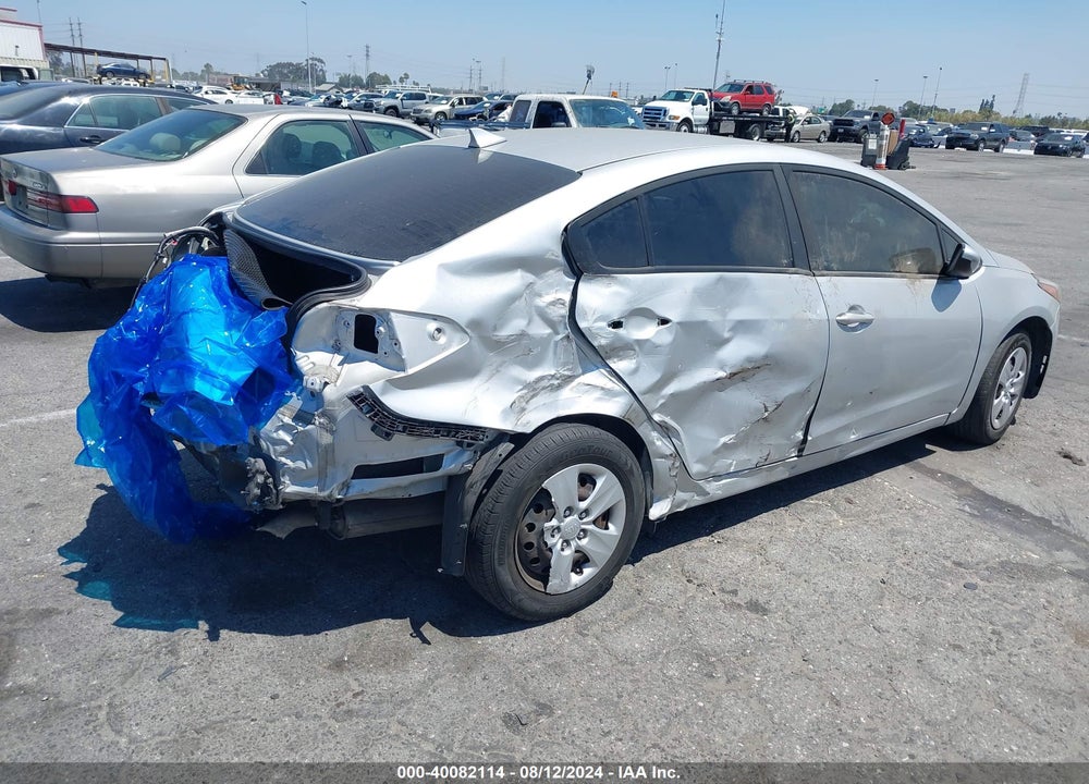 2017 KIA FORTE LX VIN: 3KPFK4A71HE125647