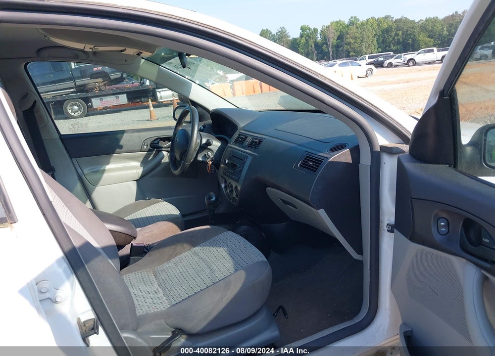 2007 FORD FOCUS S/SE/SES VIN: 1FAHP34N97W314555