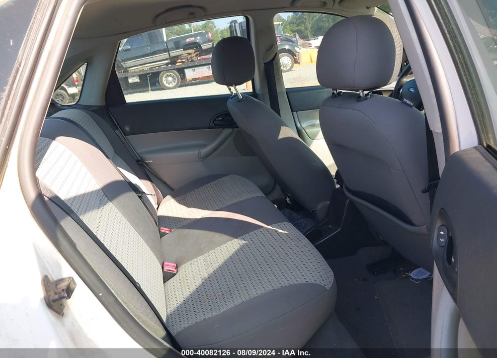 2007 FORD FOCUS S/SE/SES VIN: 1FAHP34N97W314555
