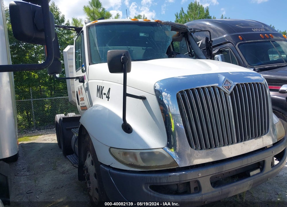 2006 INTERNATIONAL 8600 8600 VIN: 1HSHXSBR26J258505