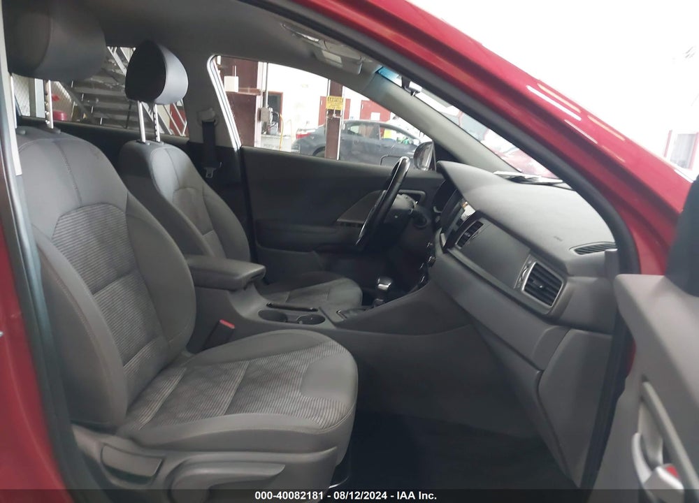 2019 KIA NIRO FE/LX VIN: KNDCB3LC1K5324675