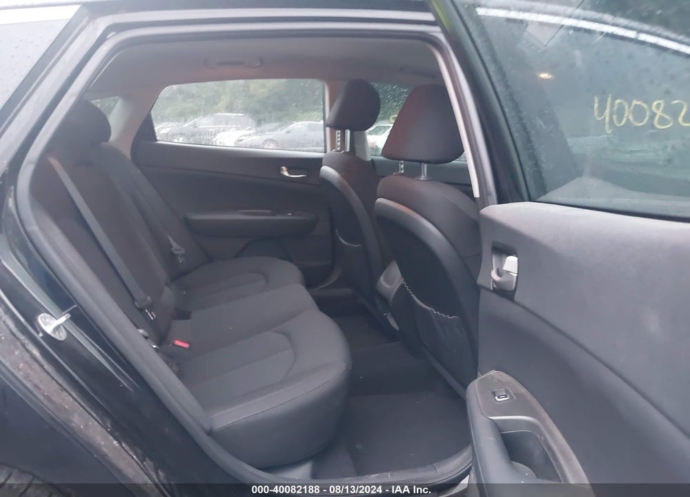2016 KIA OPTIMA LX VIN: KNAGT4L36G5118650