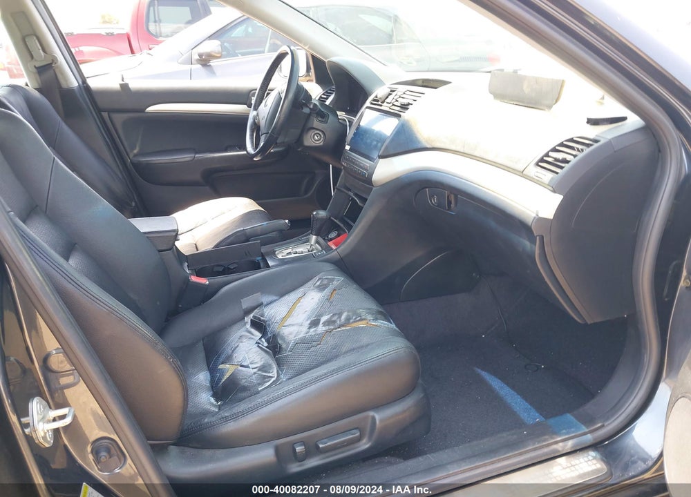 2005 ACURA TSX VIN: JH4CL96975C013945