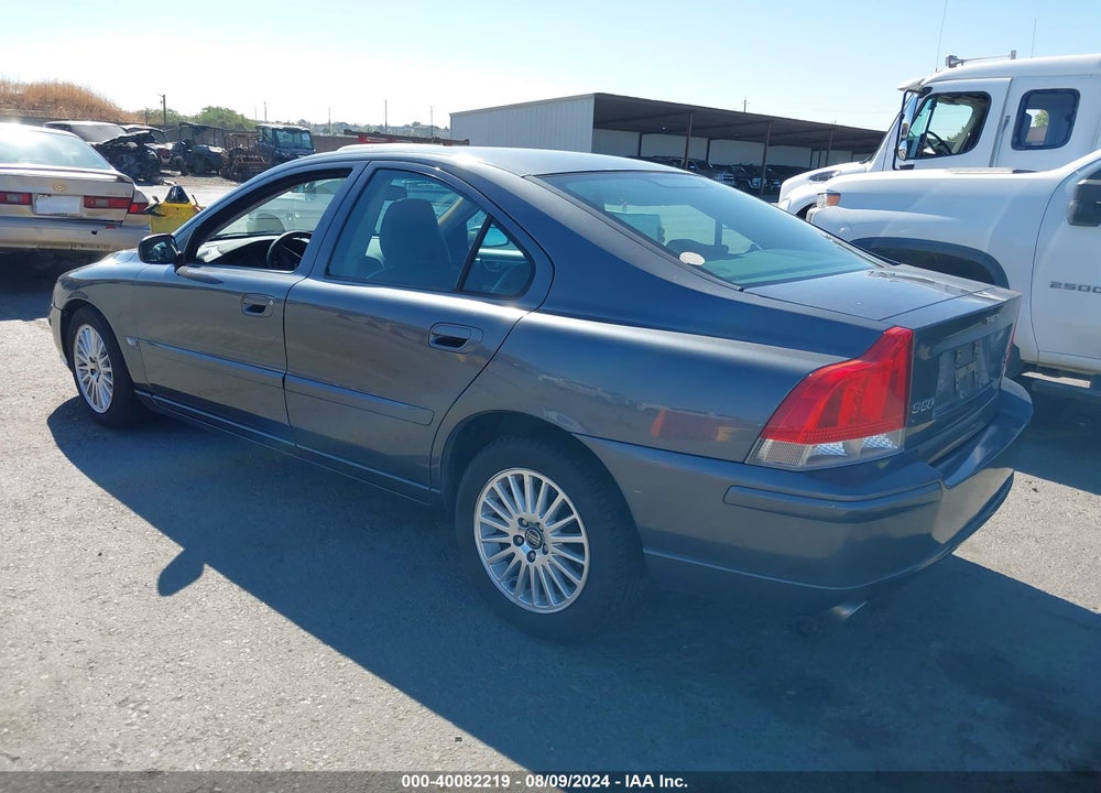 2006 VOLVO S60 2.5T VIN: YV1RH592862510802