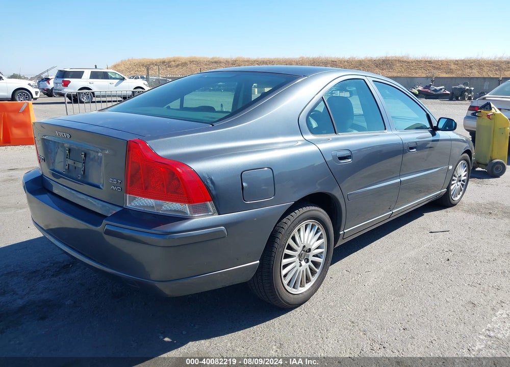 2006 VOLVO S60 2.5T VIN: YV1RH592862510802