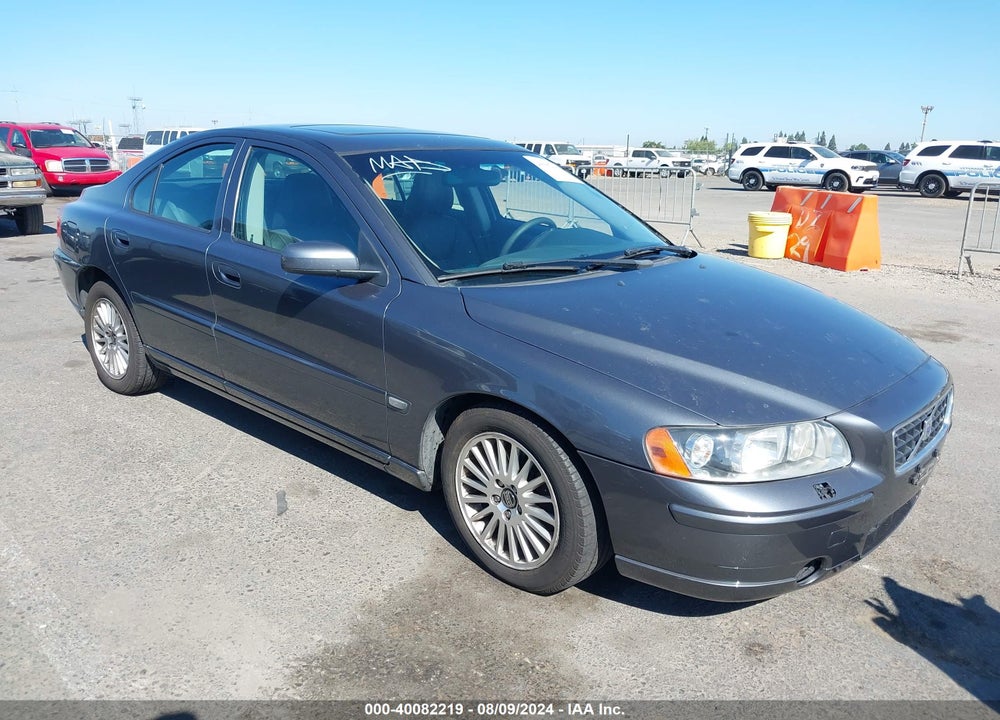 2006 VOLVO S60 2.5T VIN: YV1RH592862510802