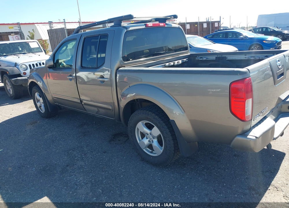 2005 NISSAN FRONTIER LE VIN: 1N6AD07W65C430444