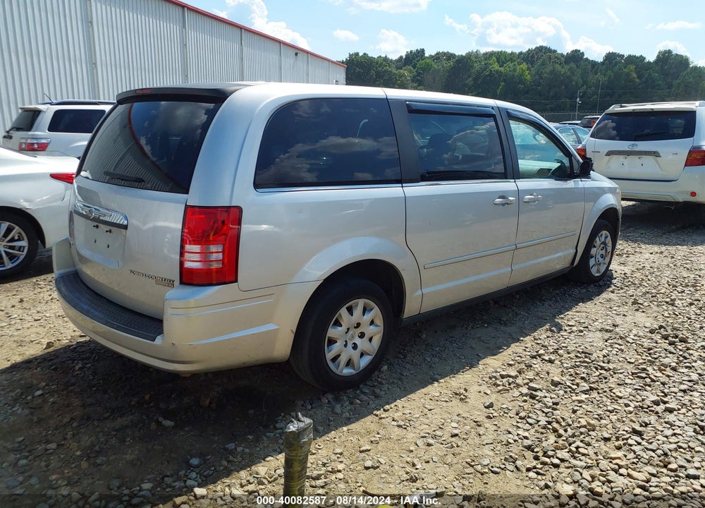 2009 CHRYSLER TOWN & COUNTRY LX VIN: 2A8HR44E59R514895