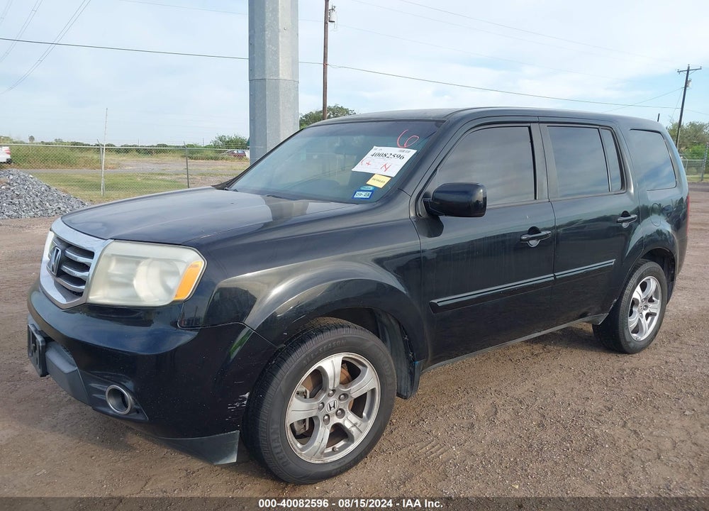2013 HONDA PILOT EX VIN: 5FNYF3H43DB040185