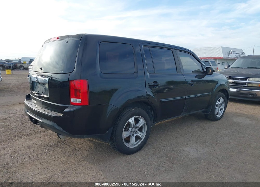 2013 HONDA PILOT EX VIN: 5FNYF3H43DB040185