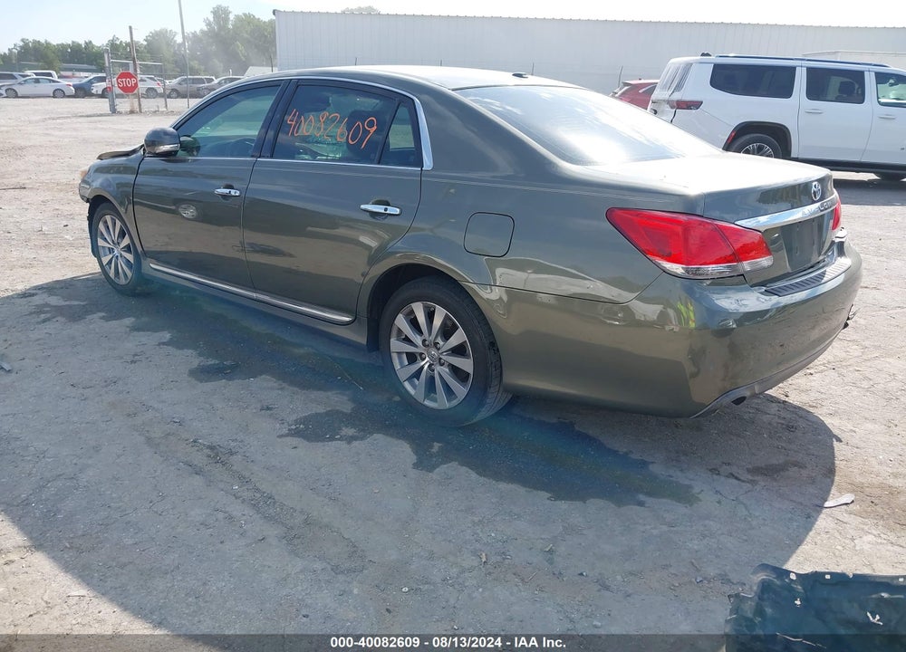 2011 TOYOTA AVALON VIN: 4T1BK3DB7BU438084