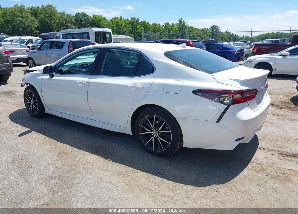 2021 TOYOTA CAMRY SE VIN: 4T1G11AKXMU525661