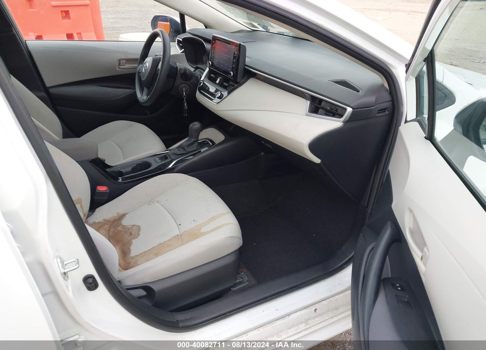 2022 TOYOTA COROLLA LE VIN: 5YFEPMAE0NP328082