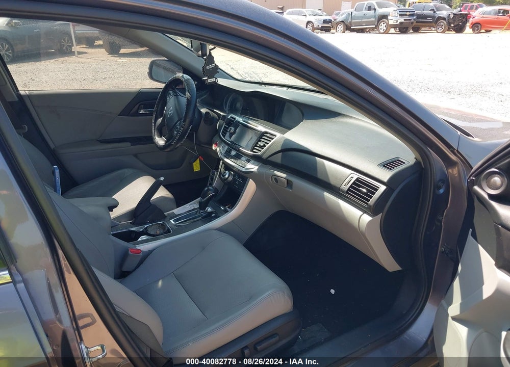 2015 HONDA ACCORD EX-L V-6 VIN: 1HGCR3F83FA022175