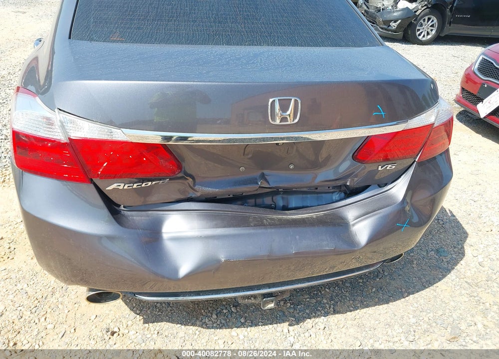 2015 HONDA ACCORD EX-L V-6 VIN: 1HGCR3F83FA022175
