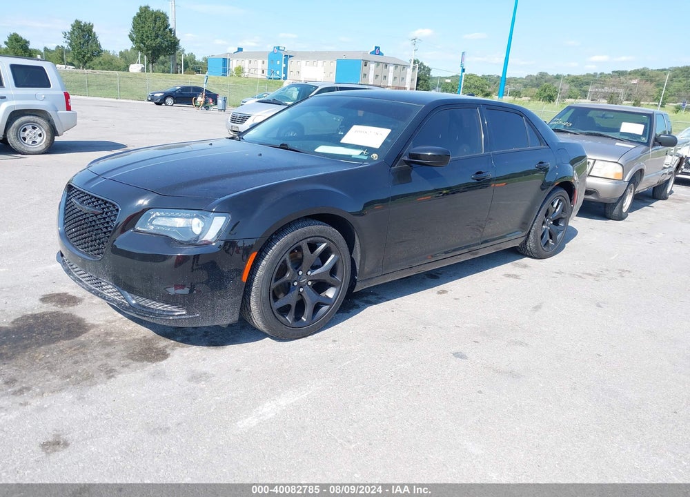2020 CHRYSLER 300 TOURING VIN: 2C3CCAAG4LH209302