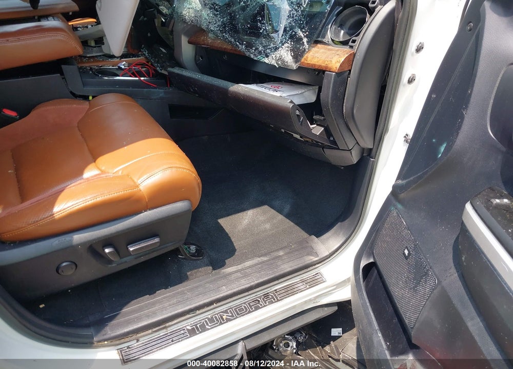 2016 TOYOTA TUNDRA 1794 5.7L V8 VIN: 5TFGW5F13GX196687