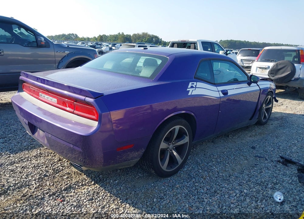 2013 DODGE CHALLENGER R/T CLASSIC VIN: 2C3CDYBTXDH671768