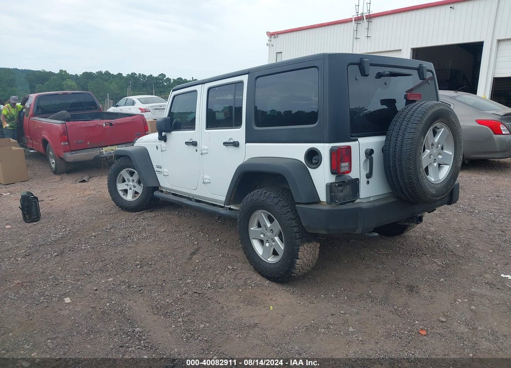 2015 JEEP WRANGLER UNLIMITED SPORT VIN: 1C4BJWDG8FL520972