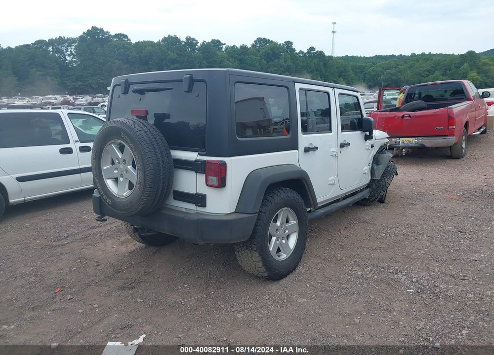 2015 JEEP WRANGLER UNLIMITED SPORT VIN: 1C4BJWDG8FL520972