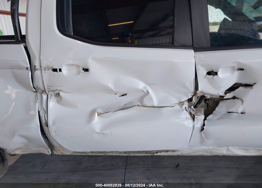 2023 CHEVROLET SILVERADO 1500 4WD SHORT BED LT WITH 2FL VIN: 3GCPDKEK9PG136027