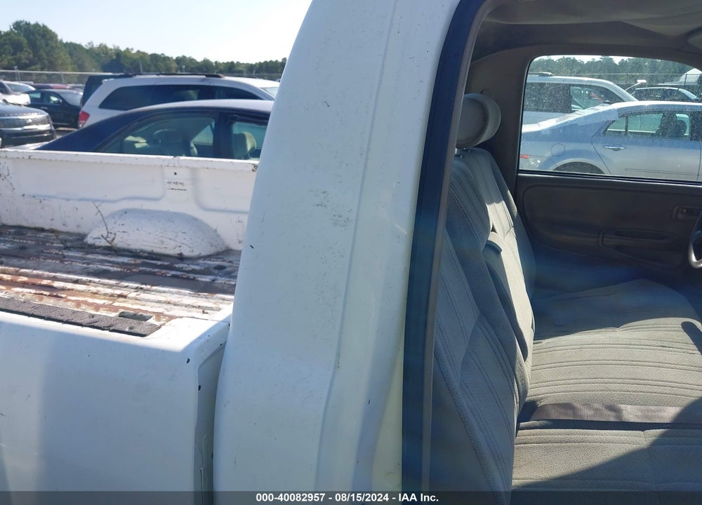 2004 TOYOTA TUNDRA VIN: 5TBJN32114S442875