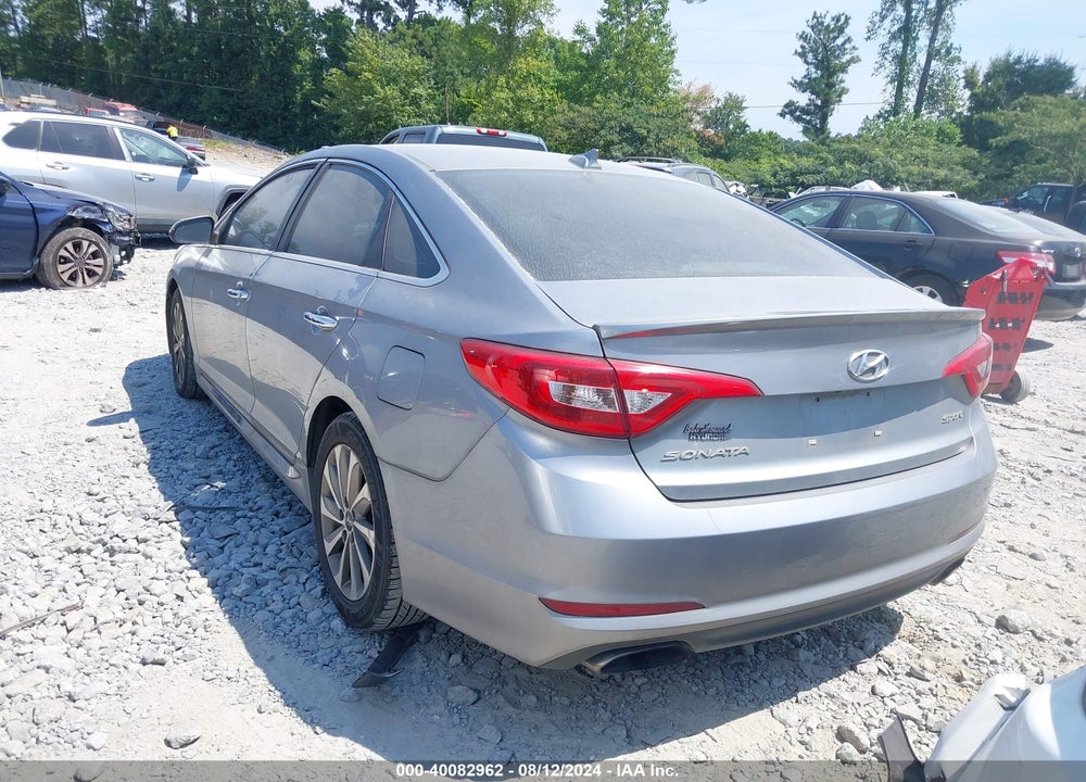 2015 HYUNDAI SONATA SPORT VIN: 5NPE34AF4FH203881