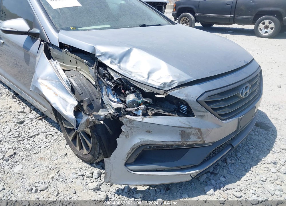 2015 HYUNDAI SONATA SPORT VIN: 5NPE34AF4FH203881
