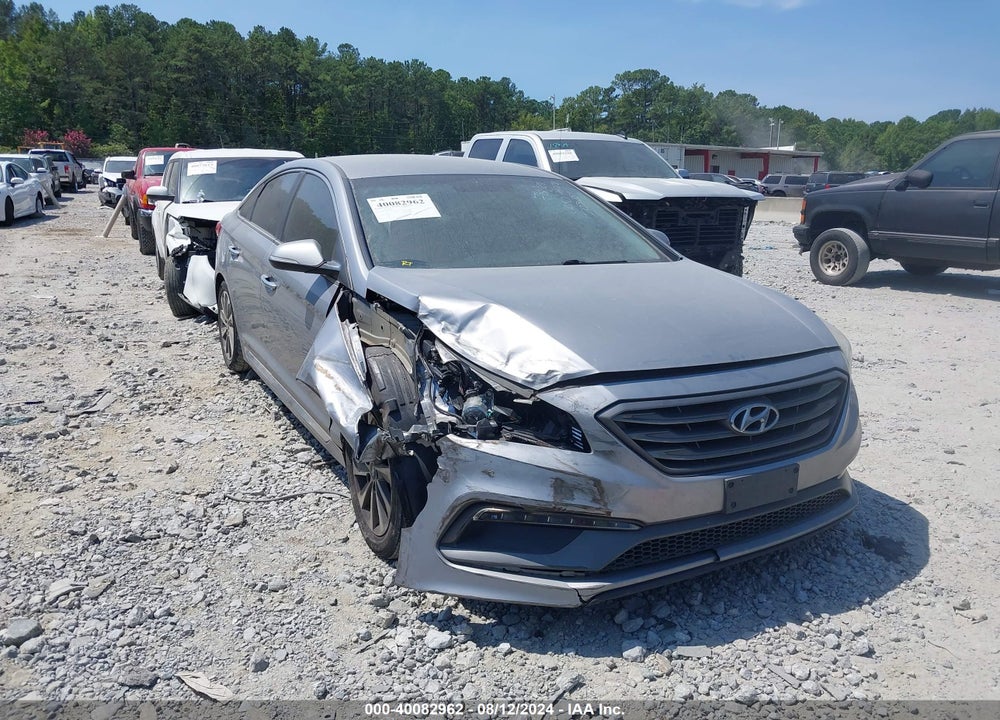 2015 HYUNDAI SONATA SPORT VIN: 5NPE34AF4FH203881
