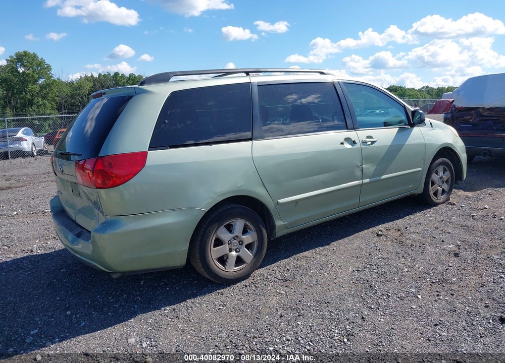 2009 TOYOTA SIENNA VIN: 5TDZK23C19S231468