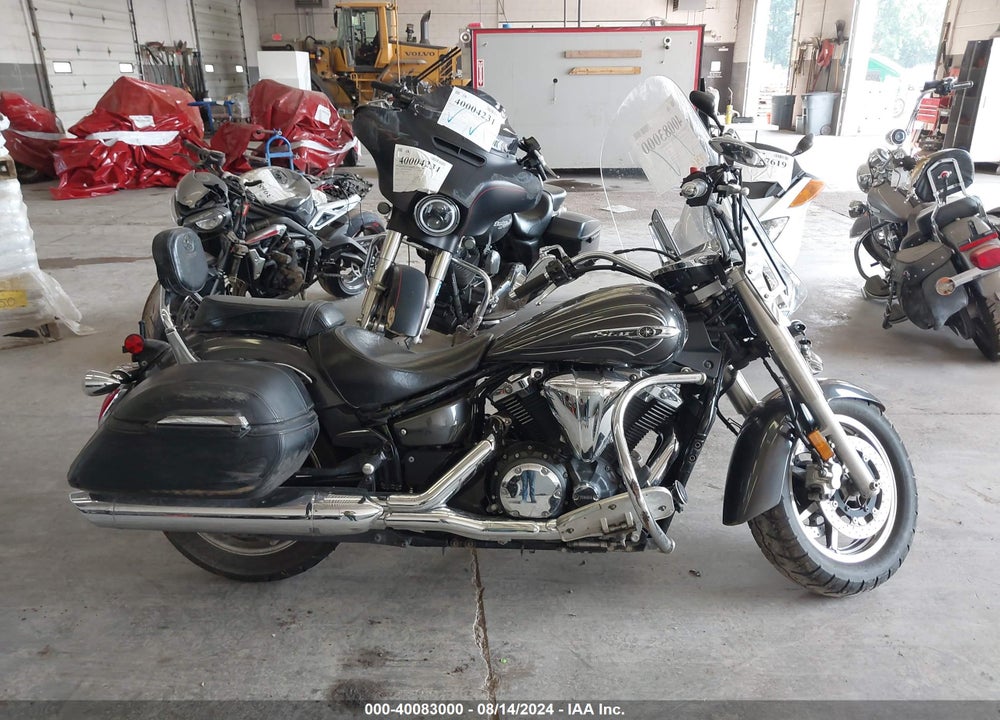2012 YAMAHA XVS1300 CT VIN: JYAVP32E8CA001662