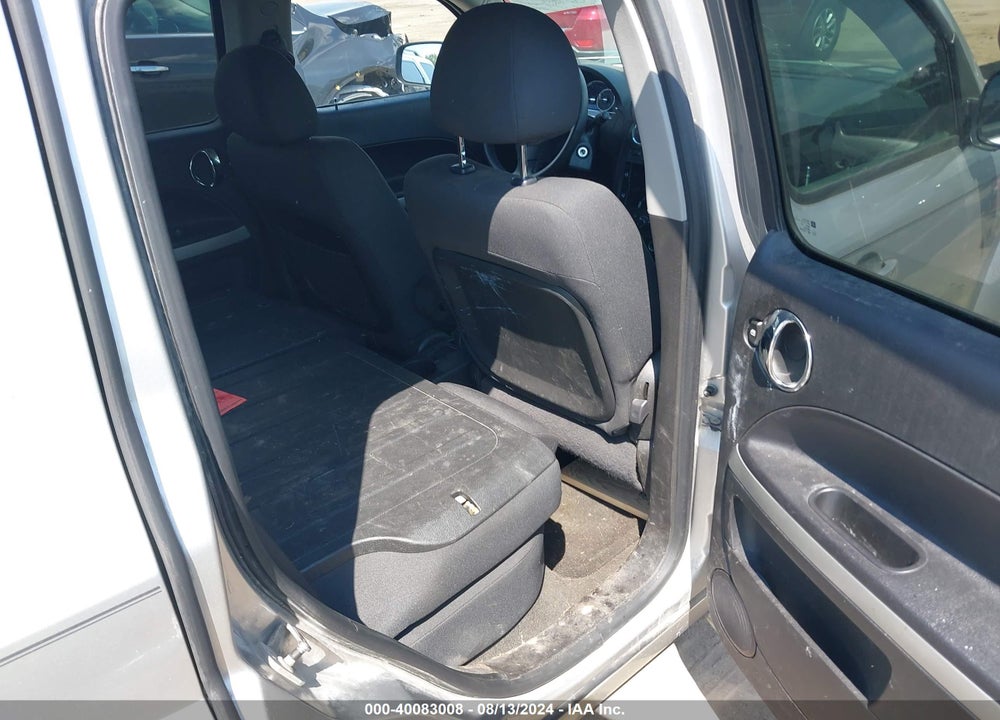 2008 CHEVROLET HHR LS VIN: 3GNDA33DX8S584188