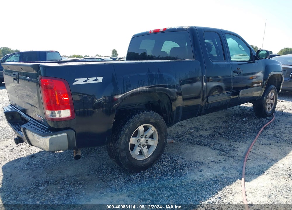 2013 GMC SIERRA 1500 SLE VIN: 1GTR1VE02DZ127747