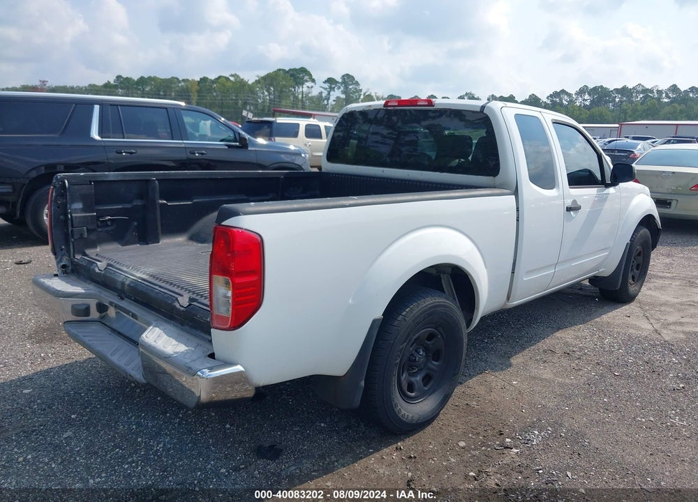 2006 NISSAN FRONTIER XE VIN: 1N6BD06T26C420183