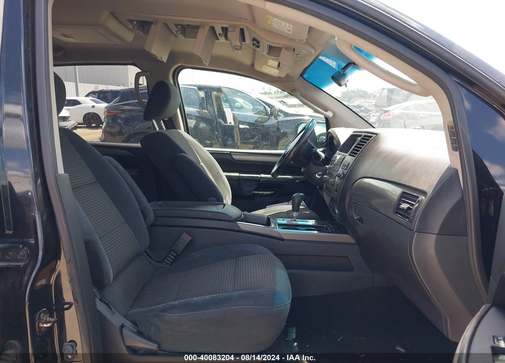 2011 NISSAN ARMADA SV VIN: 5N1BA0ND0BN624142