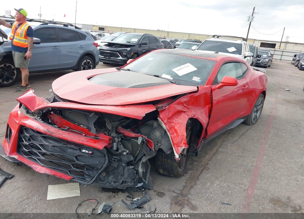 2018 CHEVROLET CAMARO ZL1 VIN: 1G1FK1R6XJ0137068