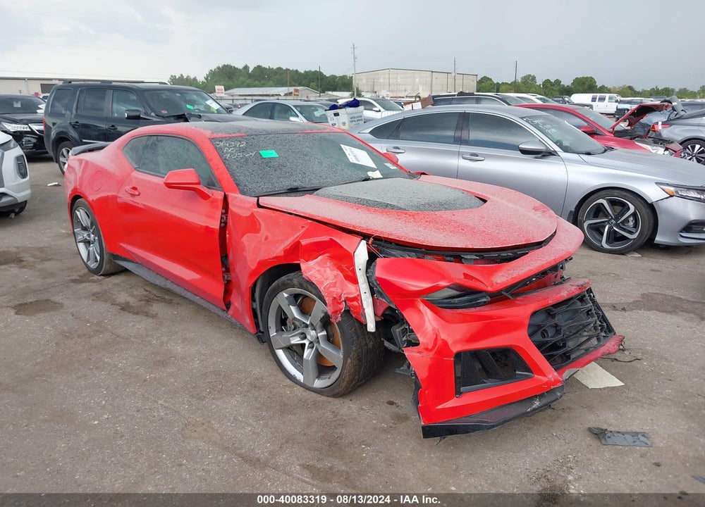 2018 CHEVROLET CAMARO ZL1 VIN: 1G1FK1R6XJ0137068