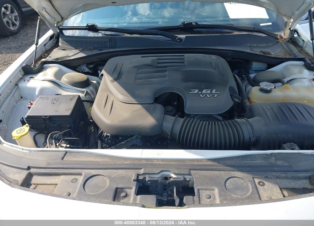 2011 CHRYSLER 300 LIMITED VIN: 2C3CA5CG9BH537923