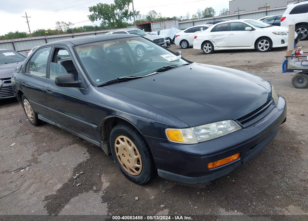 1994 HONDA ACCORD DX VIN: 1HGCD5527RA042098